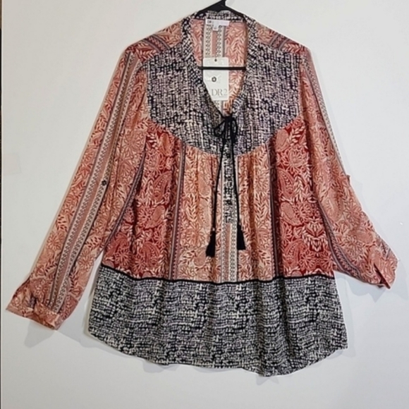 DR2 Tops - DR2 tunic top NWT